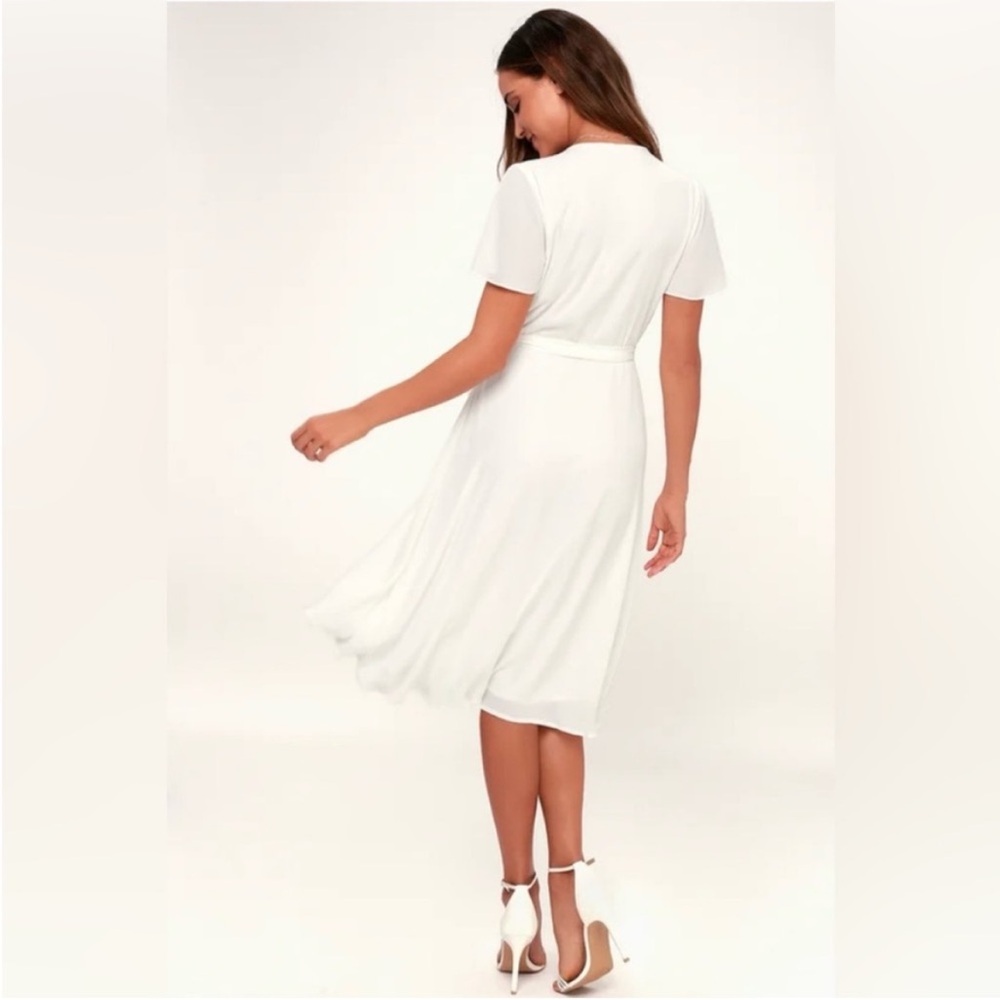 LULUS Elegant White Wrap Dress - Size XS - NWT - Picture 4 of 6